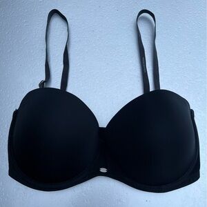 Calvin Klein Black Bra Removable and Adjustable Straps or Strapless 32DD